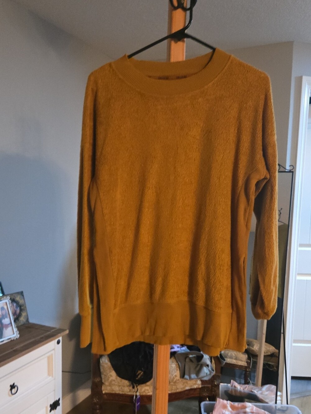 aerie Mustard Crewneck Sweater